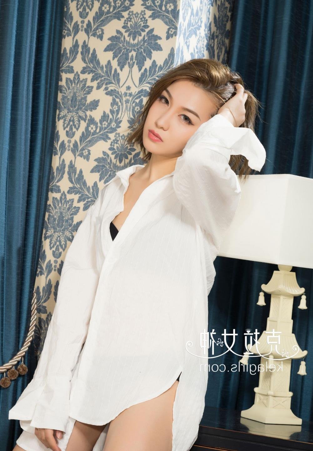 体罚打女生屁屁图片