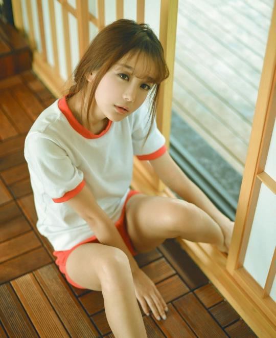 ���˵�����MV������Ƶ��ѹۿ�